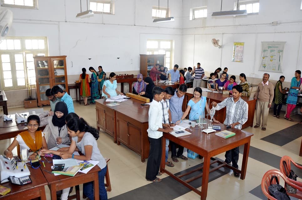 KLE Society's Raja Lakhamagouda Science Institute Belagavi Events photo 8